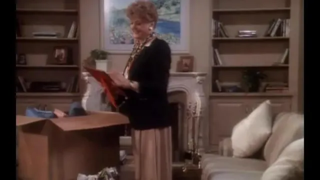 Кадры из сериала Она написала убийство (1984)