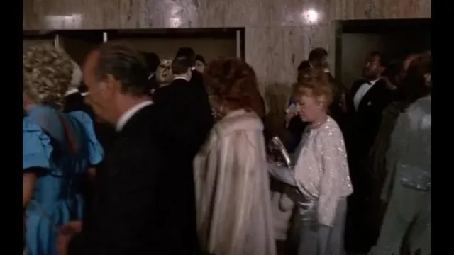Кадры из сериала Она написала убийство (1984)